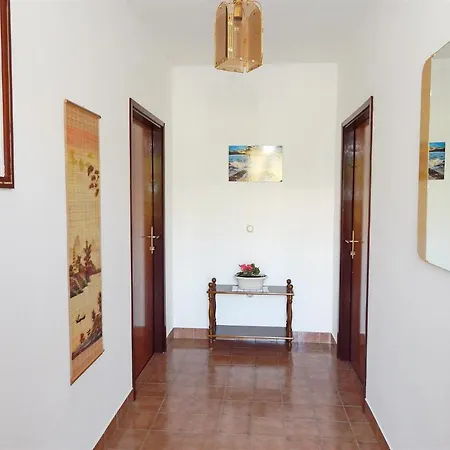 Apartament With Parking Space Pag - 11358