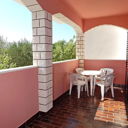 Apartment With A Parking Space Pag - 11358 Pag Town