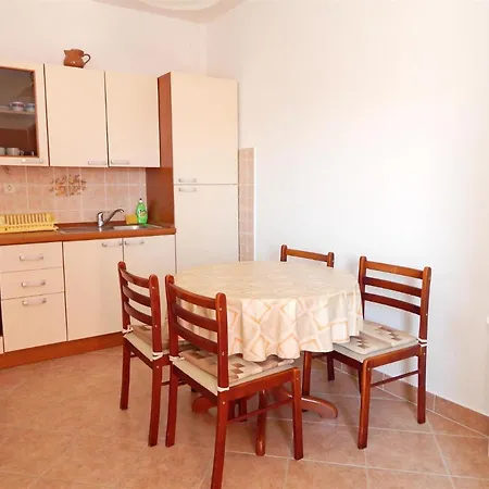 With Parking Space Pag - 11358 Apartament *