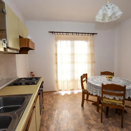 With Parking Space Pag - 11358 Apartament *