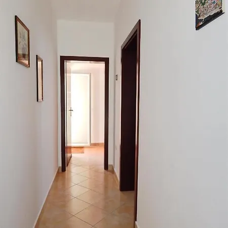 Apartament With Parking Space Pag - 11358 *